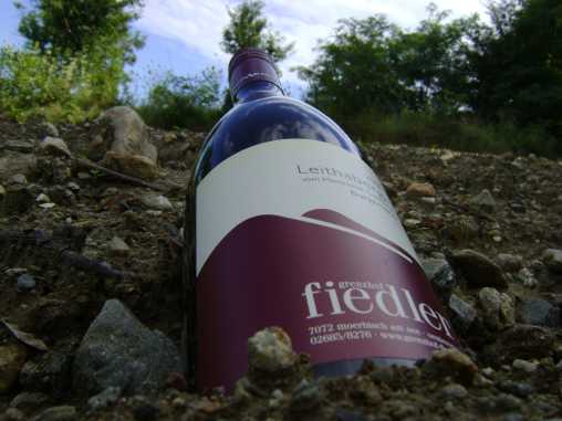 Leithaberg-Flasche komprimiert